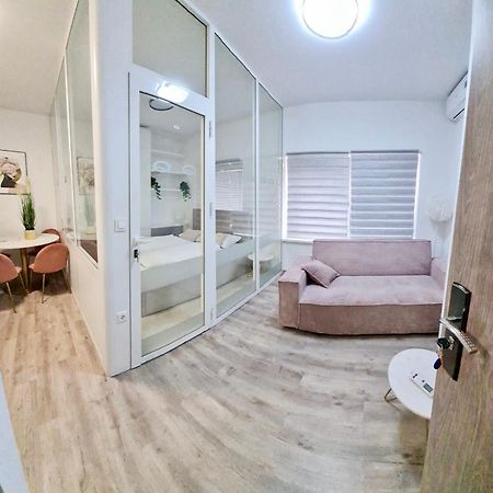 Ljubljana Central Lux Apartment With Free Parking Liubliana Exterior foto